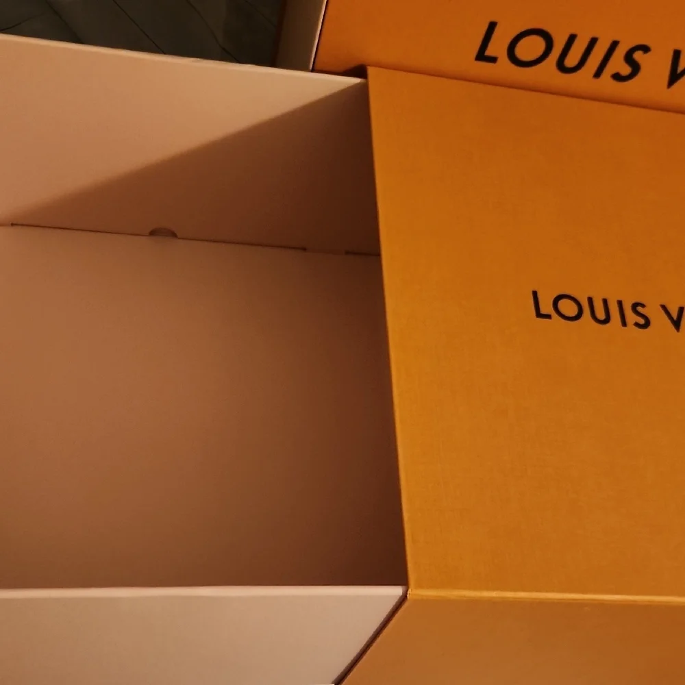Louis Vuitton Gigantic Display Or Gift Box..Select Your Size When Ordering. - Picture 2 of 9